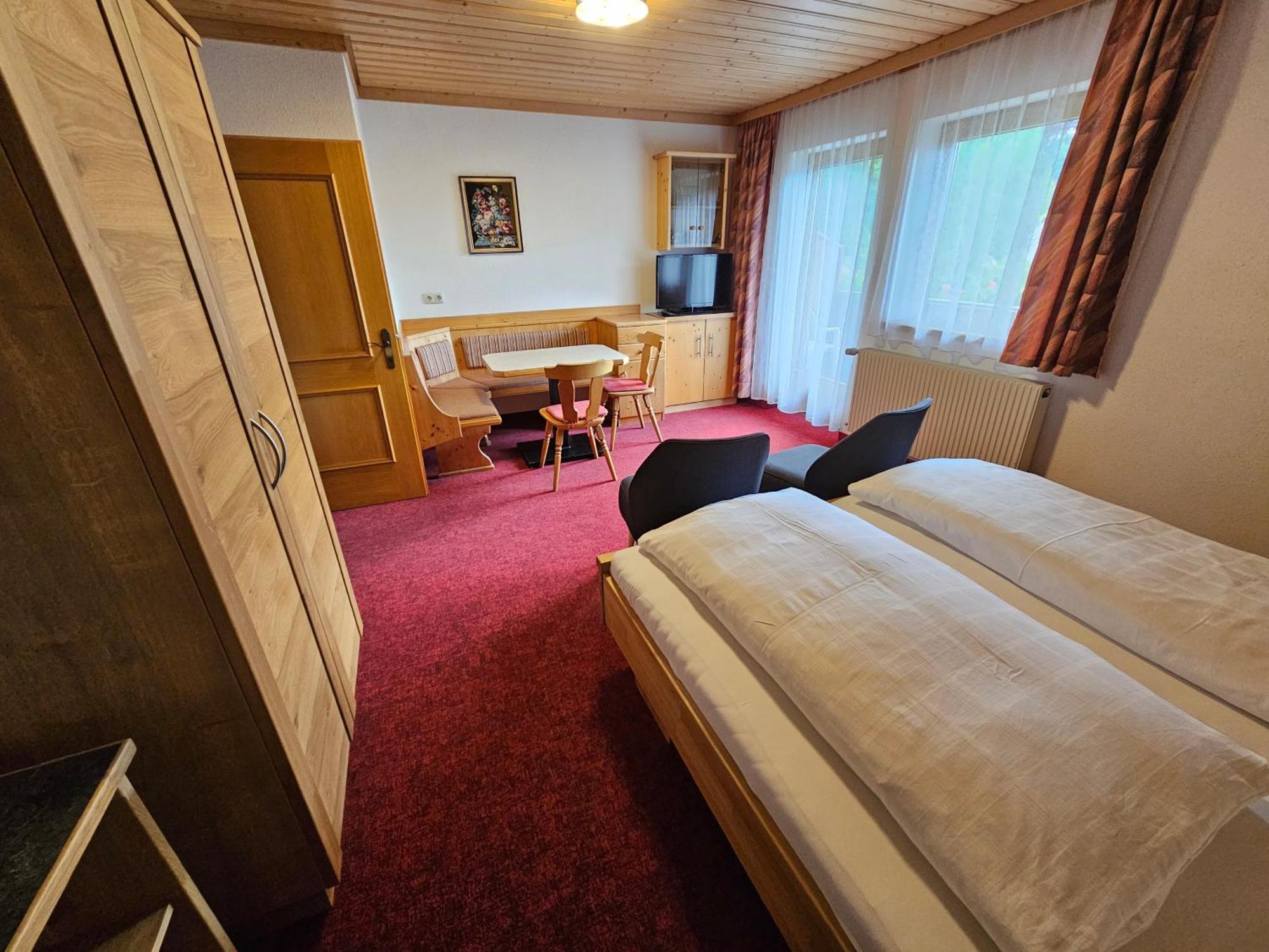 Pension Appartement Ambrosi Heiligenblut Luaran gambar